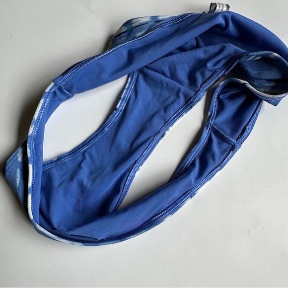 Aerie Blue and White Swim Bottoms Classic Cut Size S - Picture 3 of 6